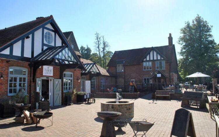 4 The Clockhouse , Midhurst Eksteriør bilde